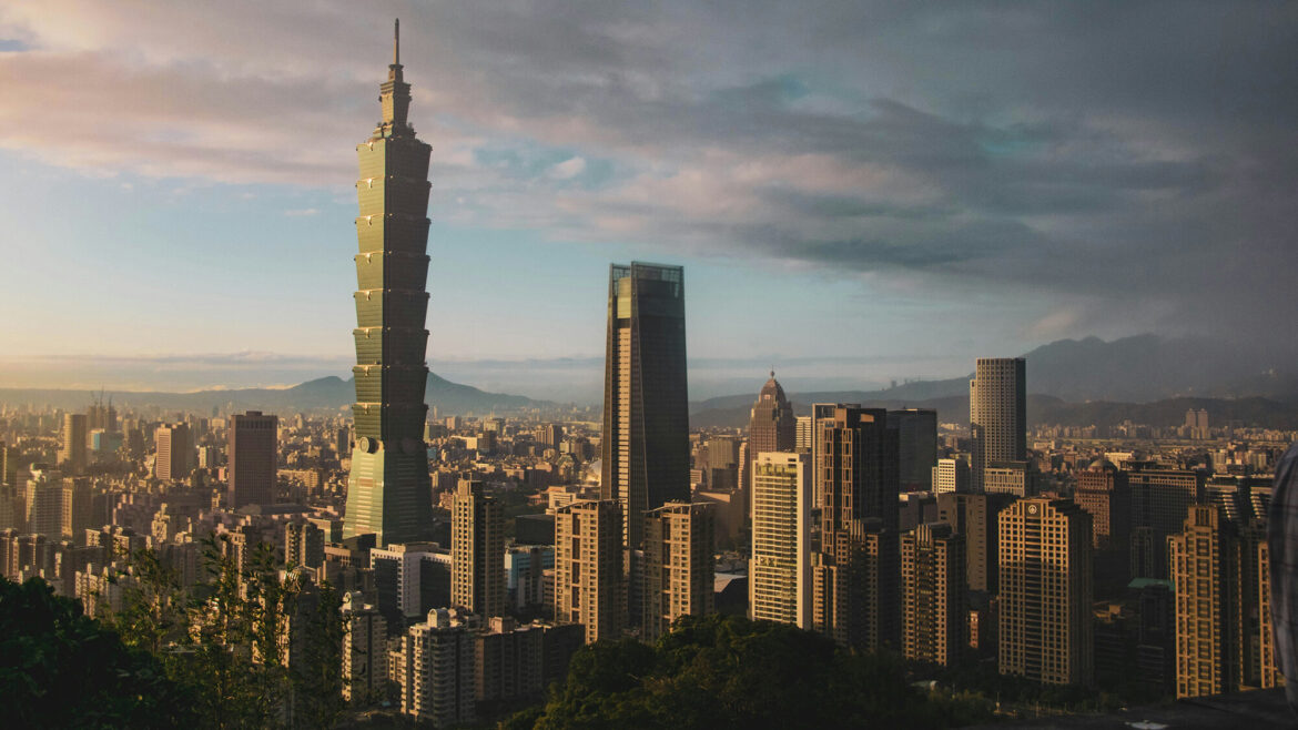 The Best Bars in Taipei: A City of Secrets, Shakers, and Neon-Lit Reverie