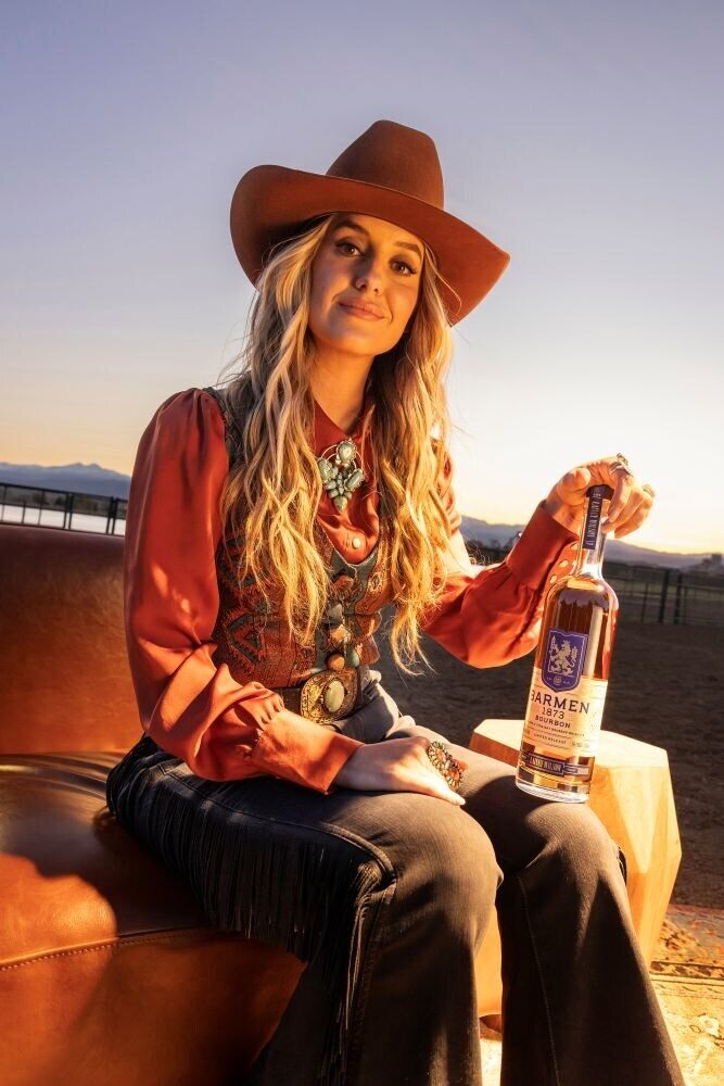 Coors Spirits Barmen 1873 Bourbon Limited-Edition Lainey Wilson Whirlwind World Tour Bottle