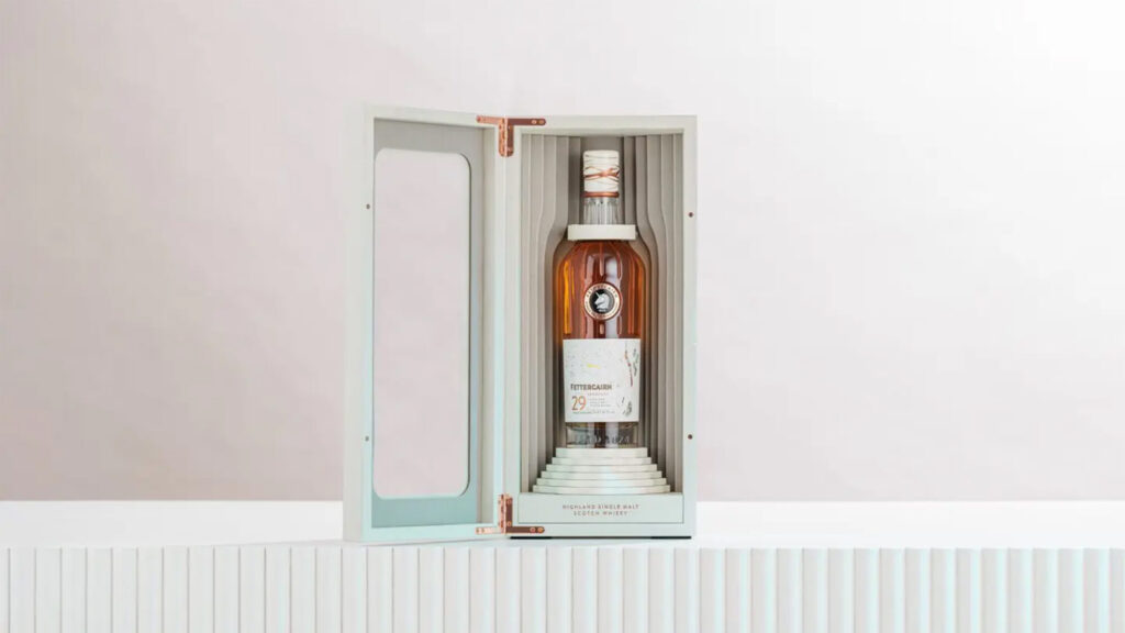 Fettercairn Vanguard Series - 29 Year Old